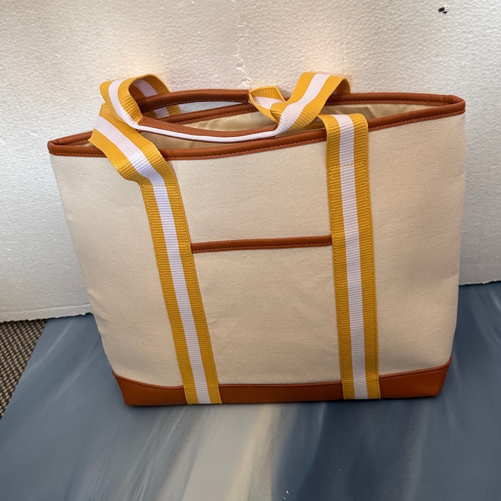 Lancome Absolue Skincare & Makeup & mascara. 20 products + 1 bags + pouch. NIB - Picture 5 of 12